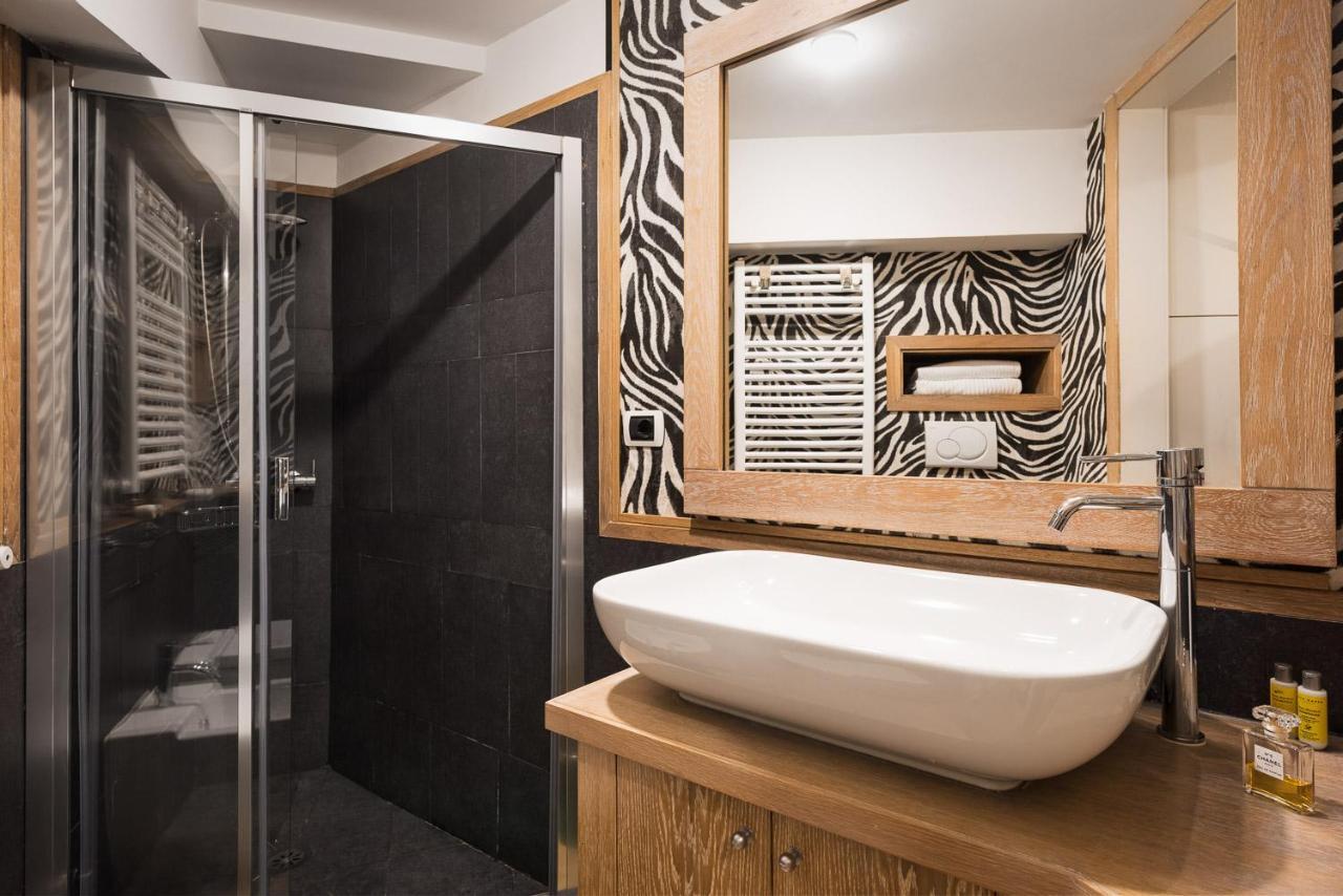 רומא Idyllia - Colosseum Luxury Apartment מראה חיצוני תמונה