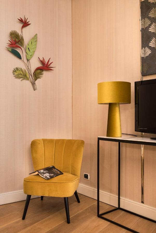 רומא Idyllia - Colosseum Luxury Apartment מראה חיצוני תמונה