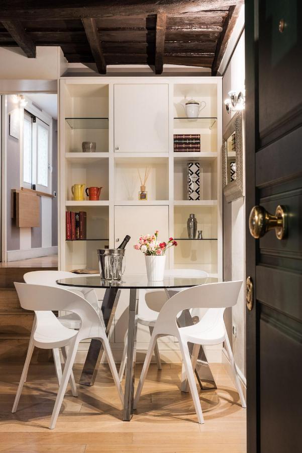 רומא Idyllia - Colosseum Luxury Apartment מראה חיצוני תמונה
